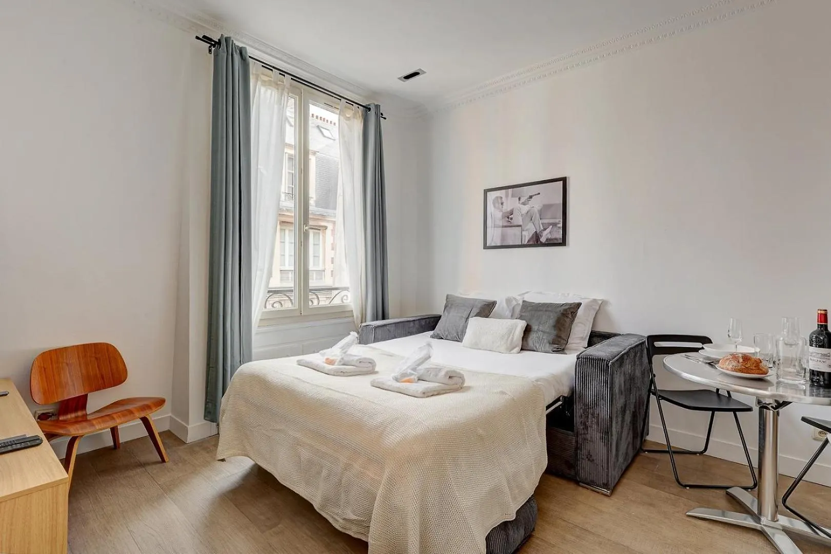693 Anita - Superbe A Apartment